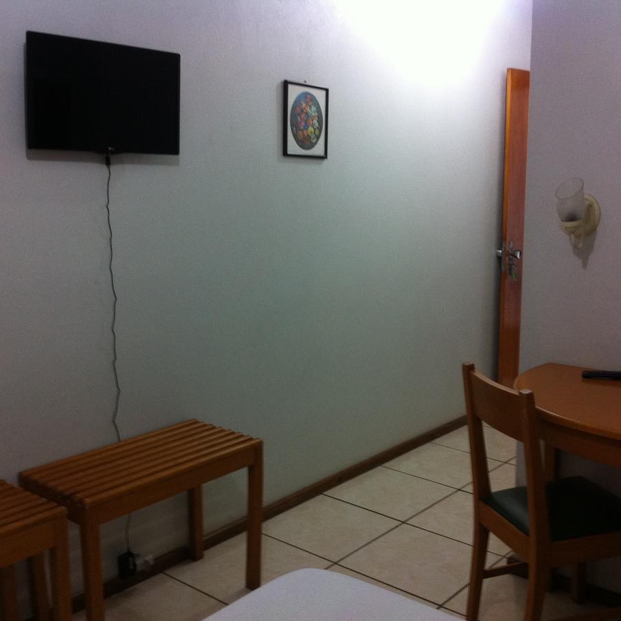Hotel Brasil Cerro Largo Екстериор снимка